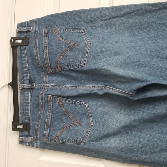 Venezia Women's Jeans - Picture 9 of 12